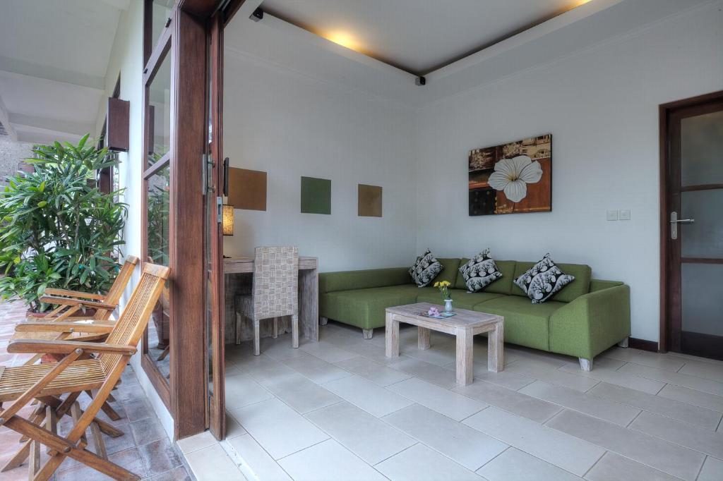 The Studio Seminyak Habitación foto